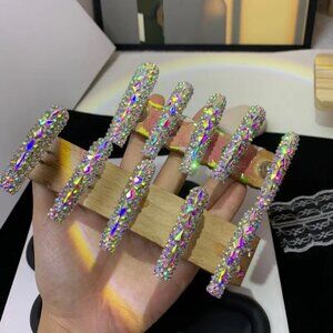 Handcrafted Press-on Nail Set